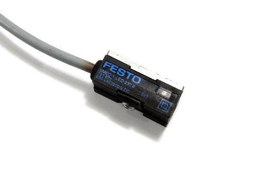 Sensore di finecorsa Festo SMEO-1-LED-230-B